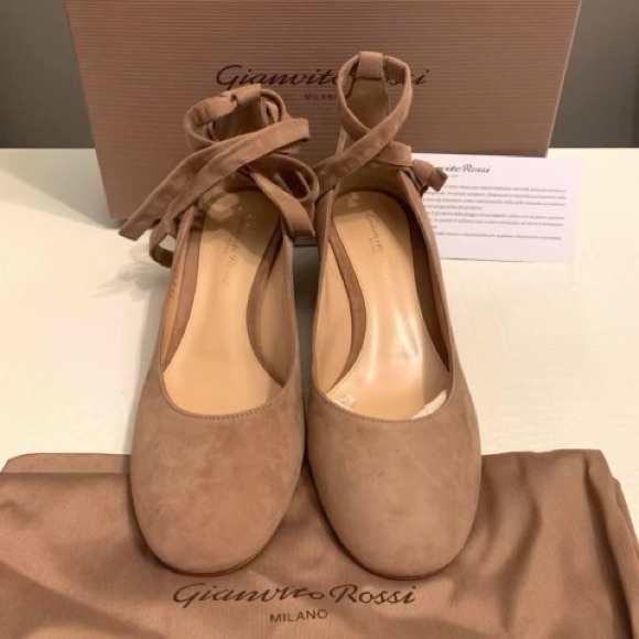 Gianvito Rossi Shoes - Gianvito Rossi size 39